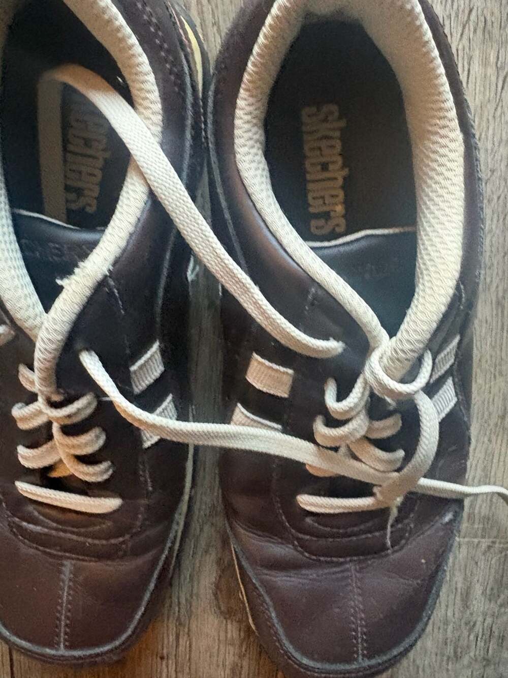 Skechers Vintage Brown Leather Lace-Up Retro Sneakers Shoes SN 45055 Size 7.5 - Picture 2 of 6